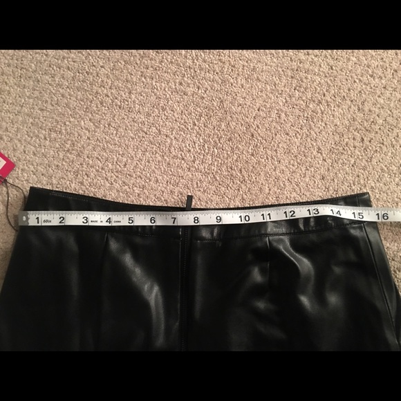 Vince camuto Black Faux-leather skirt - Picture 6 of 6